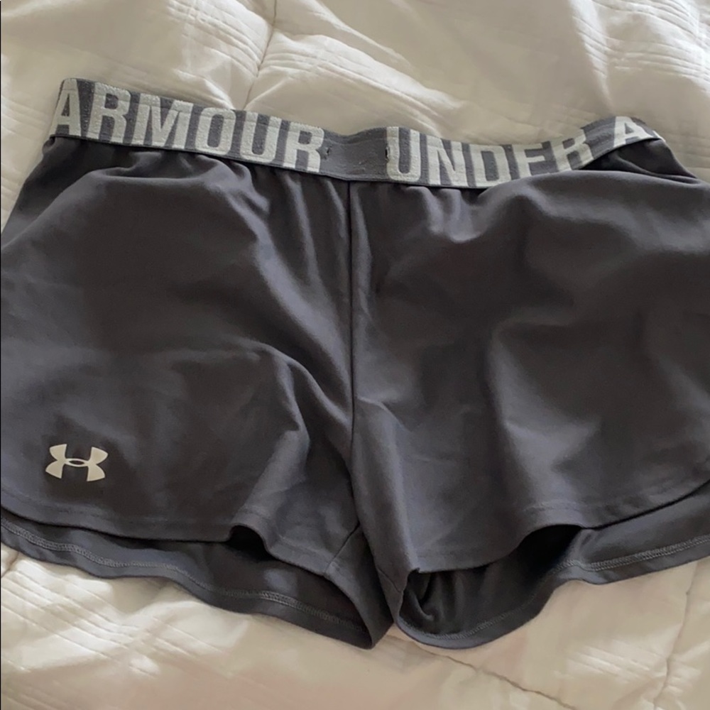 Under armor grey shorts
